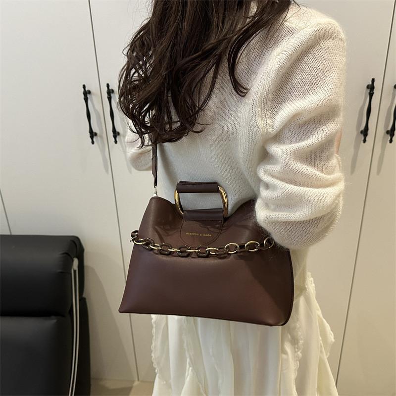 Womens Pu Small Square Handbag With Magnetic Closure For Daily Commuting And Street Style Fashion