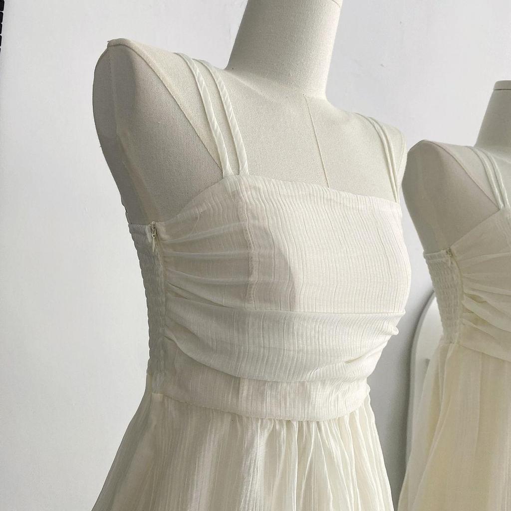 Women's 2024 French White Spaghetti Strap Slimming Evening Dress