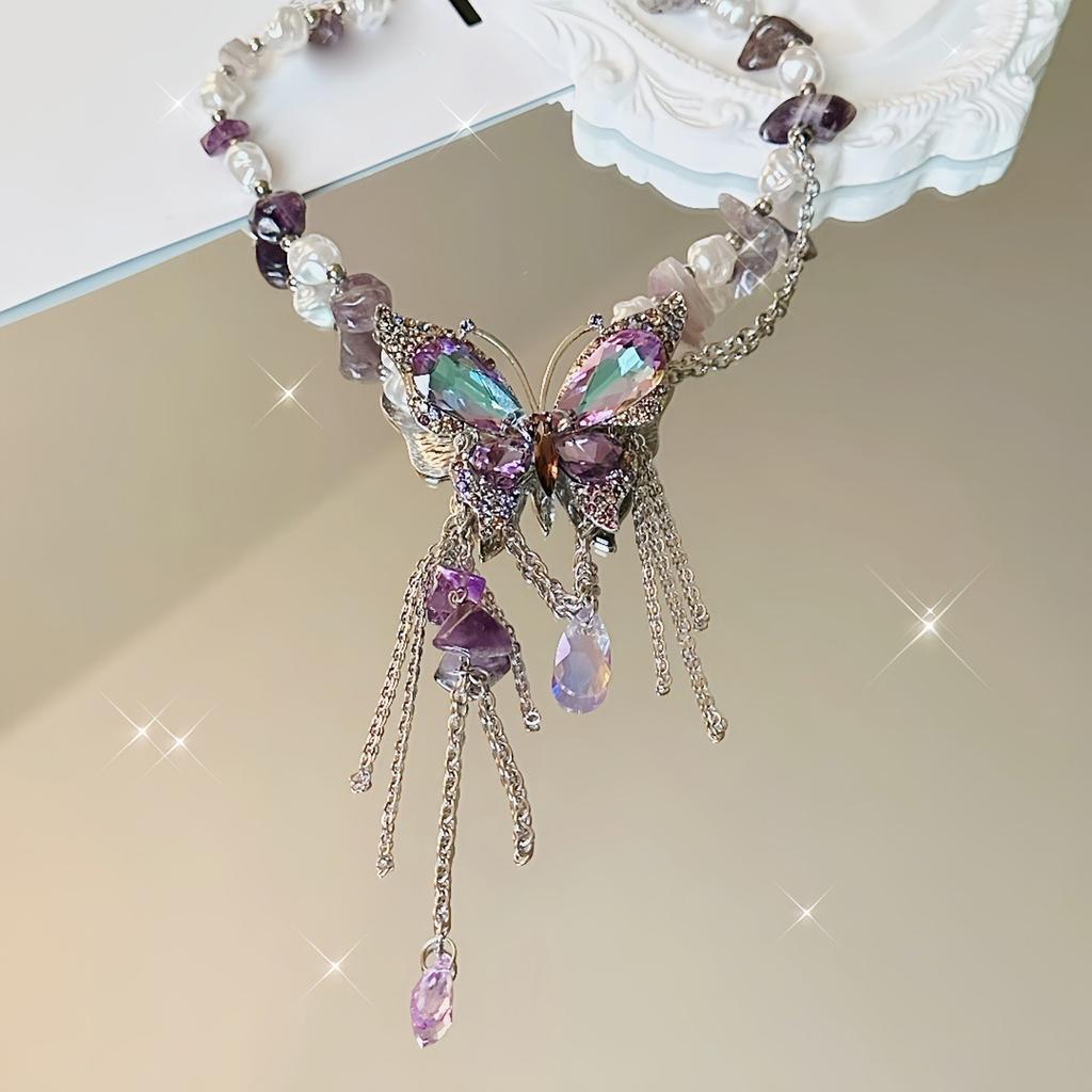 Retro Irregular Beaded Necklace With Butterfly Charm Jewelry Suitable For Daily Outfits