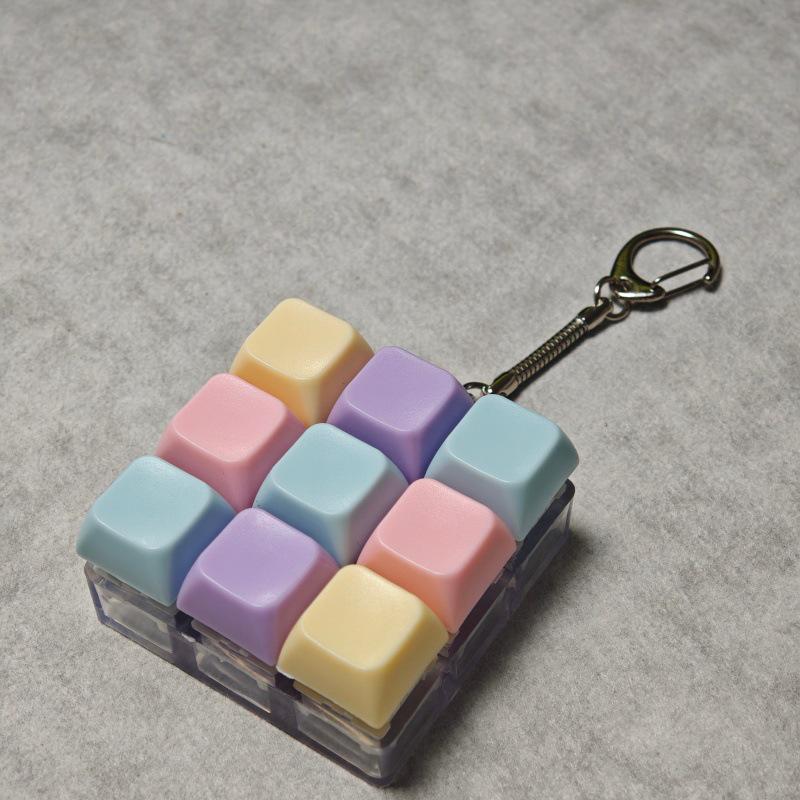 Macaron Keycap Button Keychain: Creative Keyboard Pendant Toy