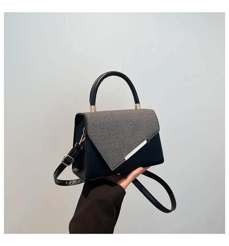 Fashion splicing contrasting colors, new women's 2025 summer models, go to work with temperament, crossbody shoulder handbag