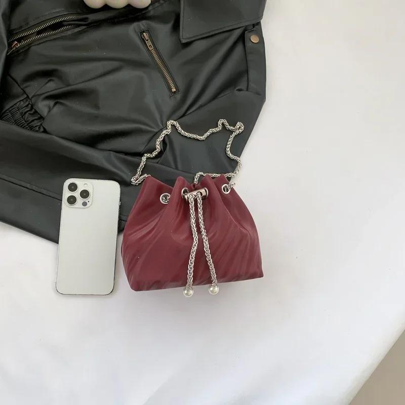 

Повседневные однотонные сумки через плечо с внутренним отделением, новые популярные сумки для женщин, плиссированные женские сумки из искусственной кожи с ремешком