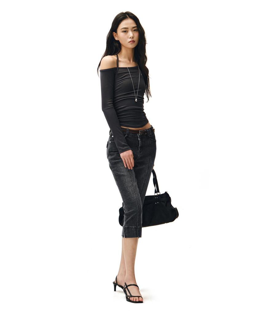 Deketeuumeon Seamed Low Rise Capri Jeans Dcwpt024Black