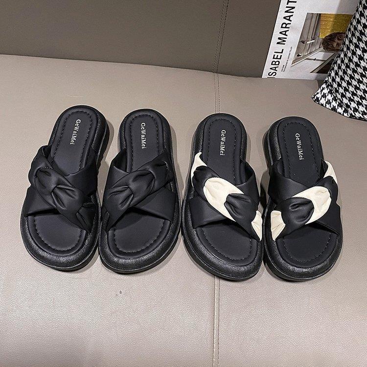Wind Sandals One-Word Casual Roman Sandals Slippers Women'S Summer Wear Versatile Thick Soles