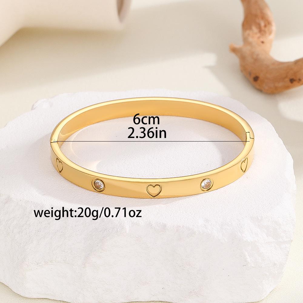 High-End Titanium Steel Women's Bracelets with Diamonds - Fashionable European & American Design, Non-Fading, Niche Style