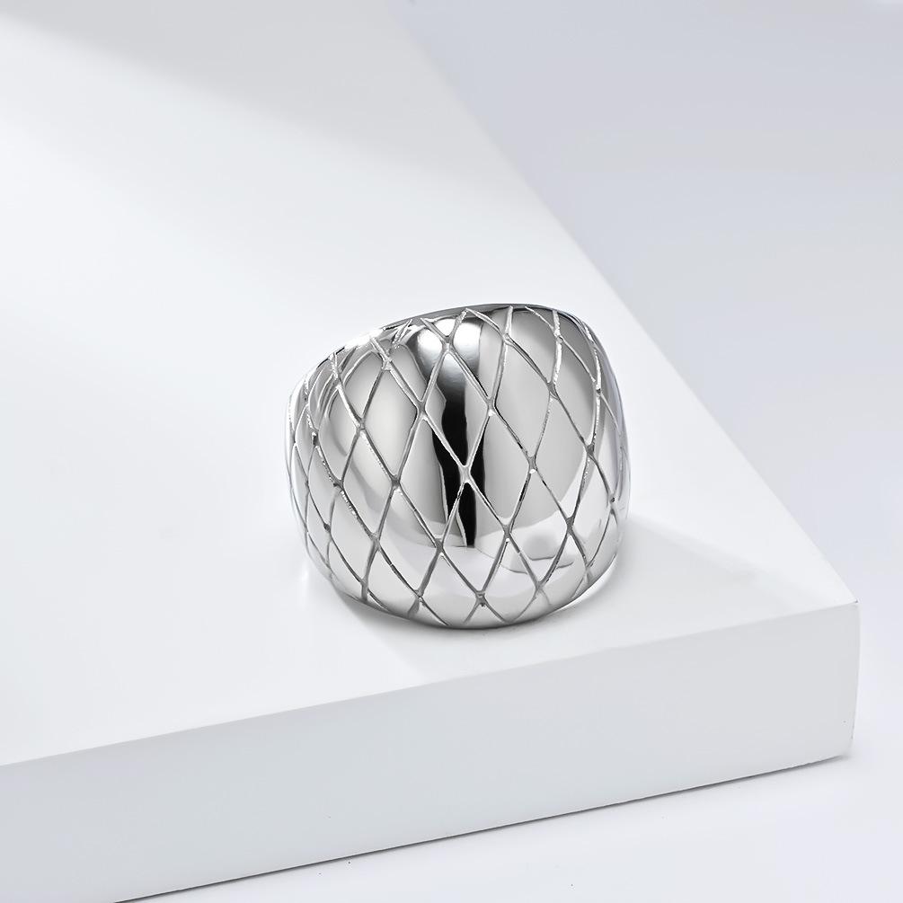 New Fashion Stainless Steel Grid Pattern Ring for Women Party Jewelry