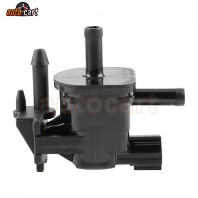 Zawór elektromagnetyczny odpowietrzania pochłaniacza par 25860-0V040 Pasuje do Toyota Camry 2.5L Venza 2.7L