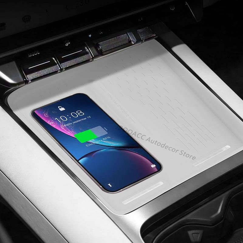 For Geely Zeekr 7X 2025 2026 Car Central Control Wireless Charging Pad Center Console Silicone Mat Cover Anti-Slip Protector