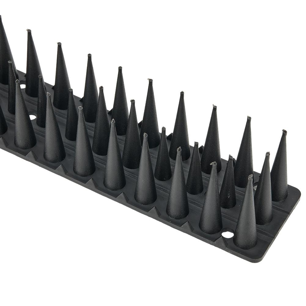 Kolce na płot i mur dla zwiększonej ochrony mienia Bezpieczeństwo domu