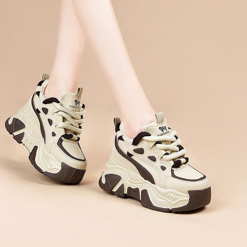Scarpe dad con suola spessa rialzanti da donna autunnali e invernali popolari scarpe sportive casual versatili alla moda muffin scarpe da donna
