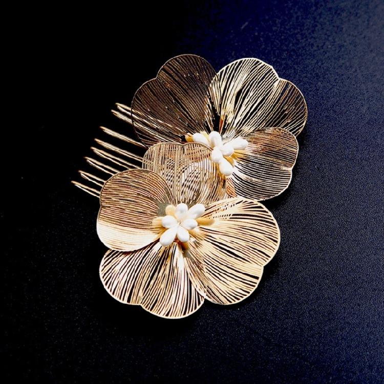 Romance Wedding Hair Accessory 3D Flower Hair Comb Baroque Design Hairpin For Bride Photography Formal Event