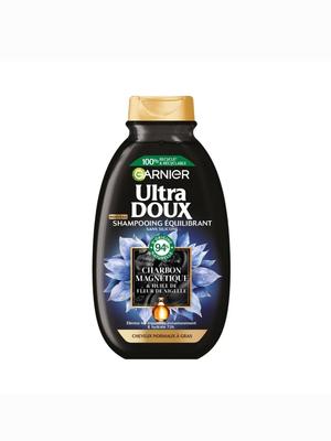 Haircare Magnetic Charcoal and Nigella Flower Oil Balancing Shampoo, 250ml - GARNIER'
