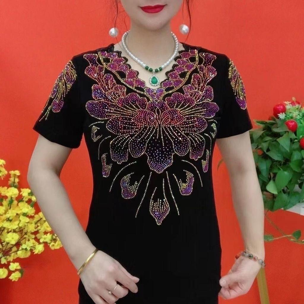 Summer Mom's Clothing Diamond Wavy V-neck Short-sleeved Slim Temperament and Versatile Style