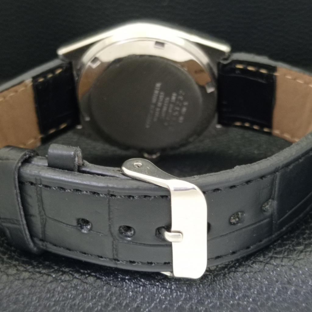 CITIZEN AUTOMATIC 8200 VINTAGE JAPAN MENS SILVER COLOR DIAL WATCH a500204-2 R151b-a500204