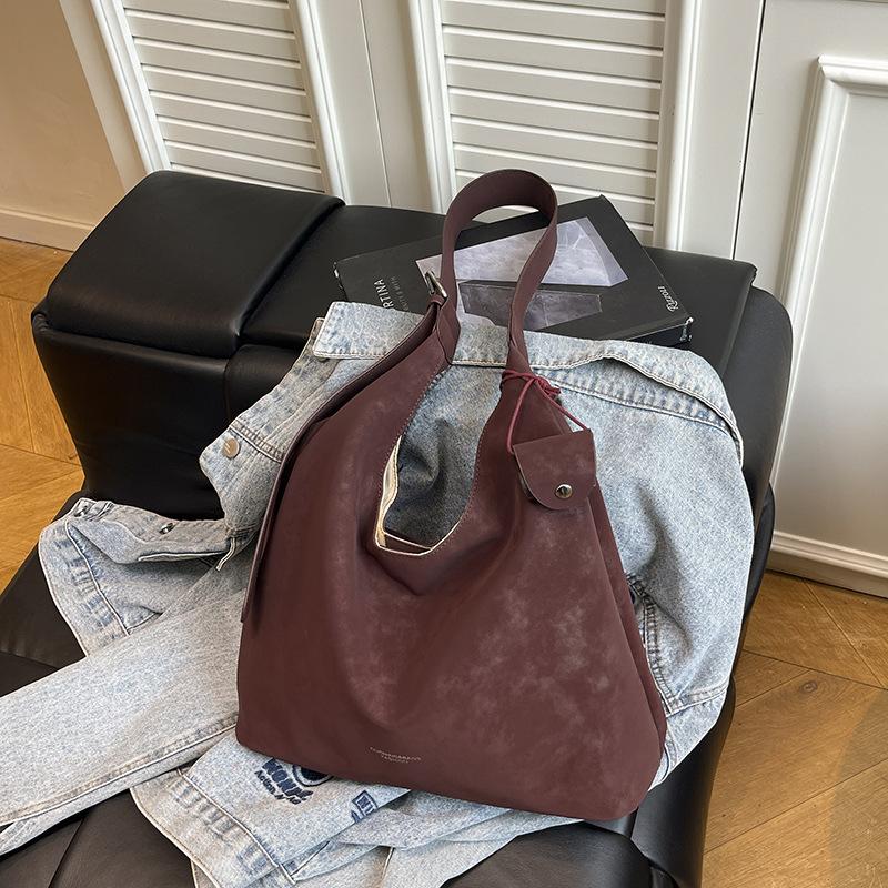 Fashion Retro Underarm Suede Shoulder Bag Women's New Simple Commuting Large Capacity Tote Bag Versatile Handbag