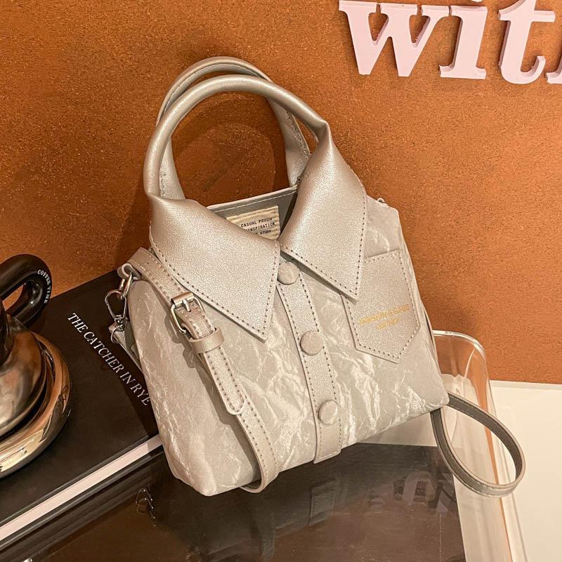 

Creative Shirt Design Bucket Bag Retro PU Leather Handbag With Handle For Women Casual Daily Commute Fashi Purse