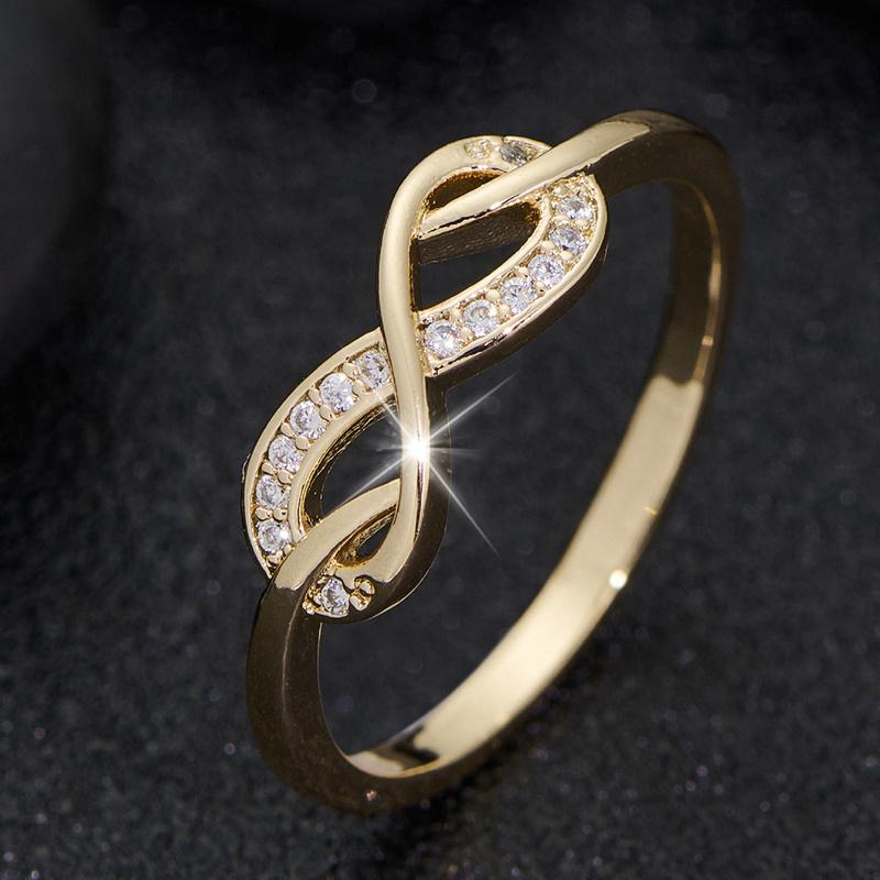 A Stylish And Minimalist Women'S Ring Featuring an Infinite Loop Design with Micro-Set Synthetic Zirconia, Perfect for New Year, Ramadan, Valentine'S