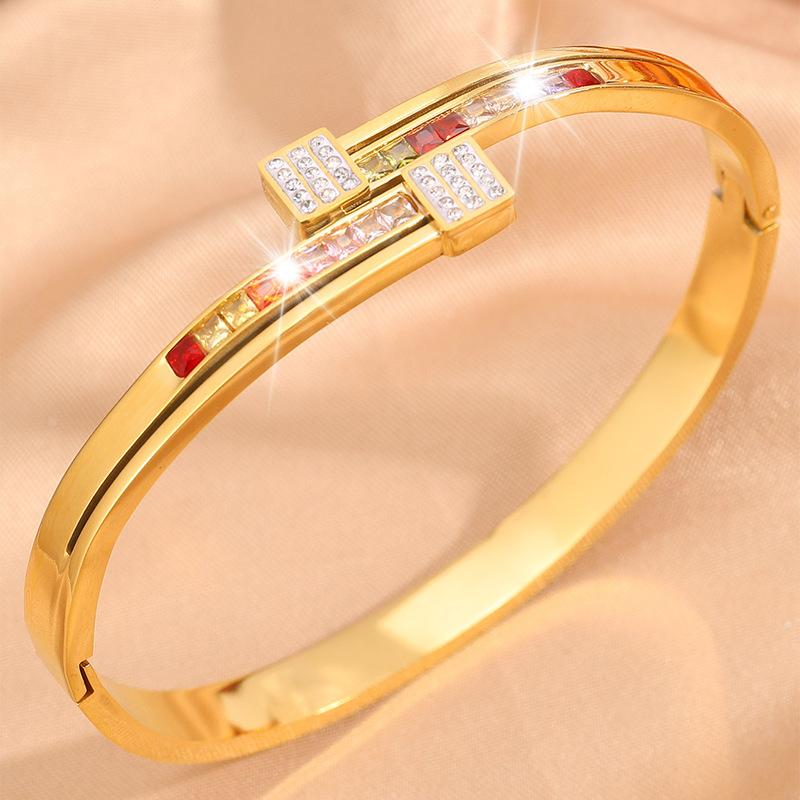 Square Colored Women's Light Luxury and High-end Wagfu Double-headed Design Jewelry Bracelet