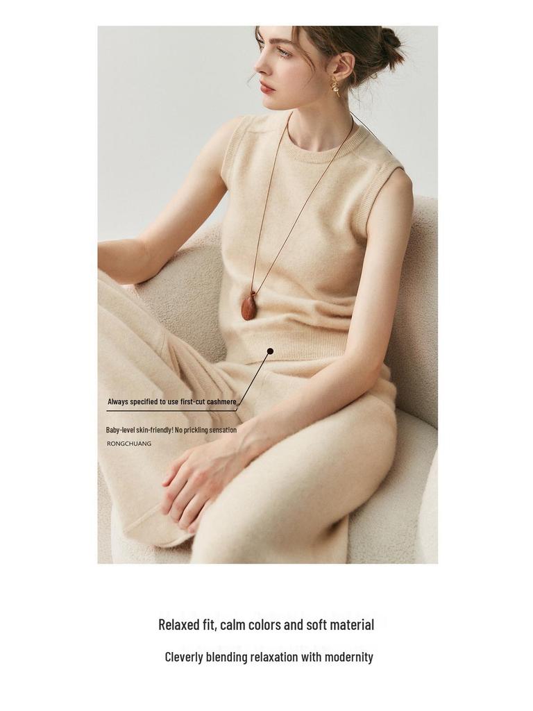 2025 Autumn/Winter Women's Cashmere Knit Vest: Soft, Skin-Friendly, Warm Tank Top for Versatile Layering