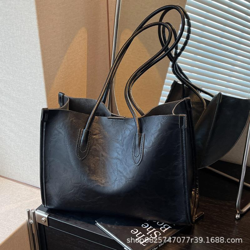Simple Retro Large-capacity Mother and Child Bag Women's 2025 New Versatile Commuter Tote Bag Fashionable Texture Shoulder Bag