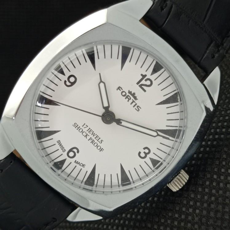 

ВОССТАНОВЛЕННЫЕ ШВЕЙЦАРСКИЕ МУЖСКИЕ НАРУЧНЫЕ ЧАСЫ FORTIS WINDING СЕРЕБРЯНЫЙ ЦИФЕРБЛАТ 622b-a416638-2 lot622b-a416638