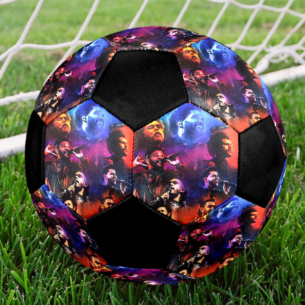 Pallone da Calcetto Indoor The Weeknd Colorato Per Tutte le Età Misura 5 Cucito a Macchina PVC Pronto per la Competizione Resistente Alta Rimbalzabilità
