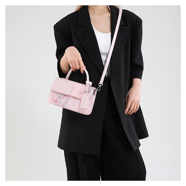 Niche bag women's new summer versatile shoulder messenger bag splicing portable small square bag