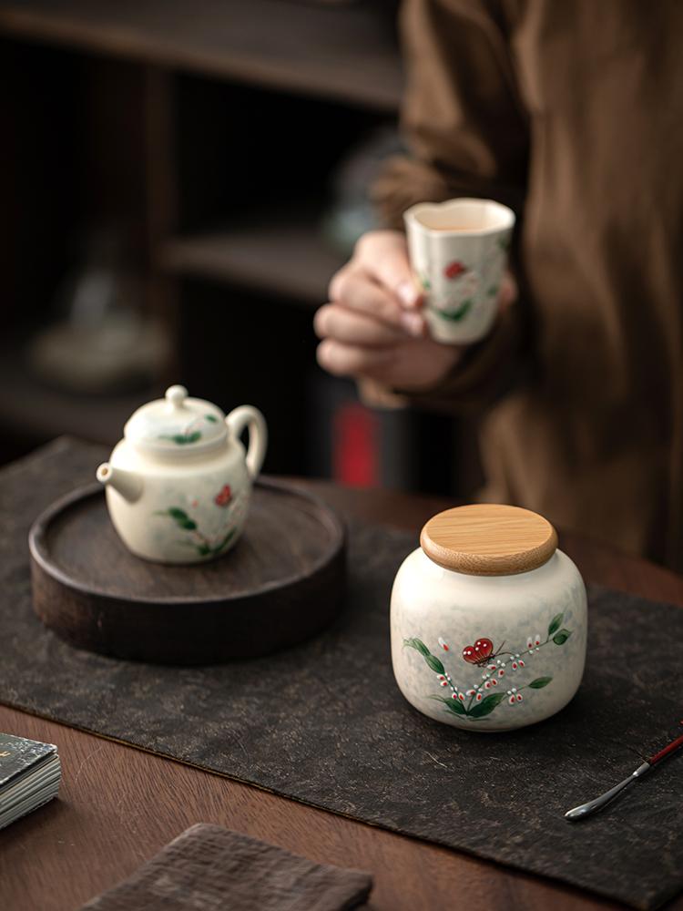 Creative Ceramic Flower Tea Jar Portable Small Sealed Candy Jar Home Multifunctional Jewelry Food Organizer Kitchen Container