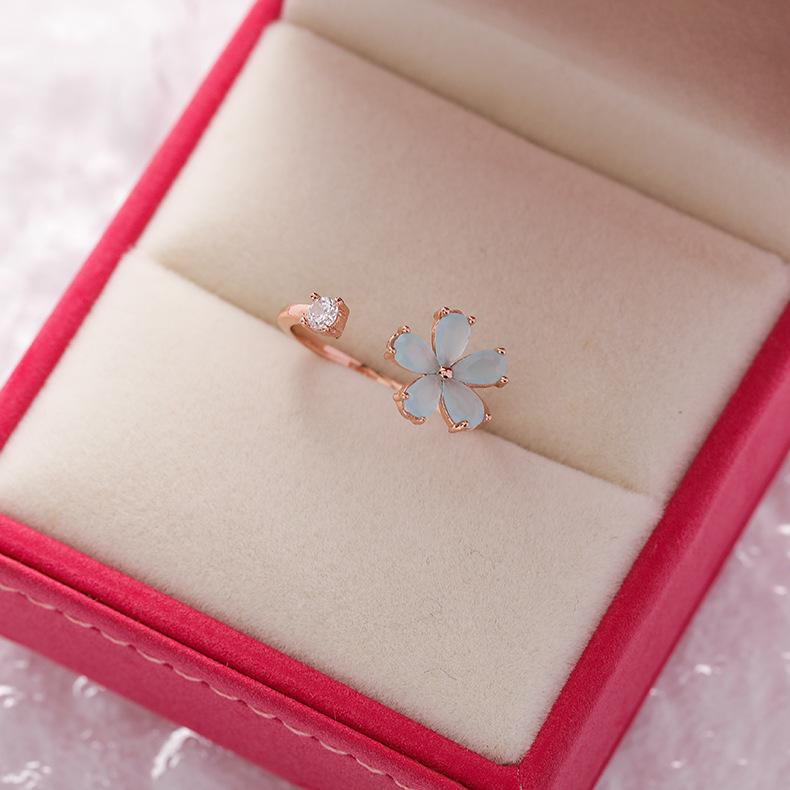 Japanese & Korean Sparkling Zircon Flower Ring: A Sweet, Versatile Open Ring Bracelet with Micro-Inlaid Love Flower.
