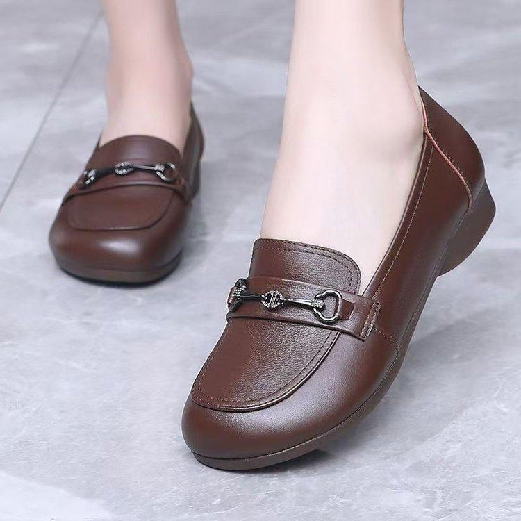 Popular Loafers Women's 2025 Autumn New One-pedal Non-slip Shallow Mouth Single Shoes Lightweight Non-slip Women's Small Leather Shoes
