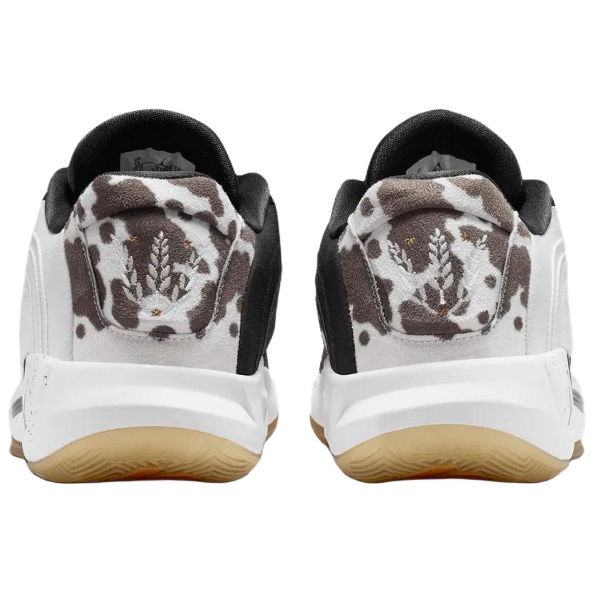 Jordan Luka 4 EP Gone Ranching Comfortable Fit Supportive Rebound Grip Low Top Basketball Shoes Men sneaker Black White IB7904-100