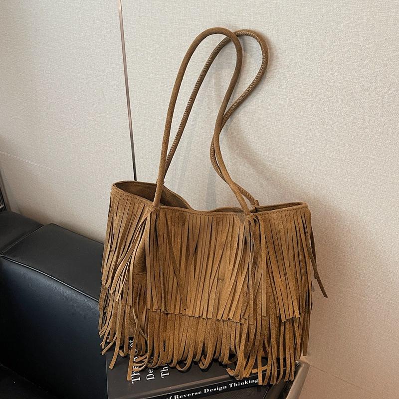 Bruine Suède Franje Tote Tas Dames Mode Schoudertas Met Gelaagde Kwastjes Boho Stijl Handtas Dagelijks Gebruik
