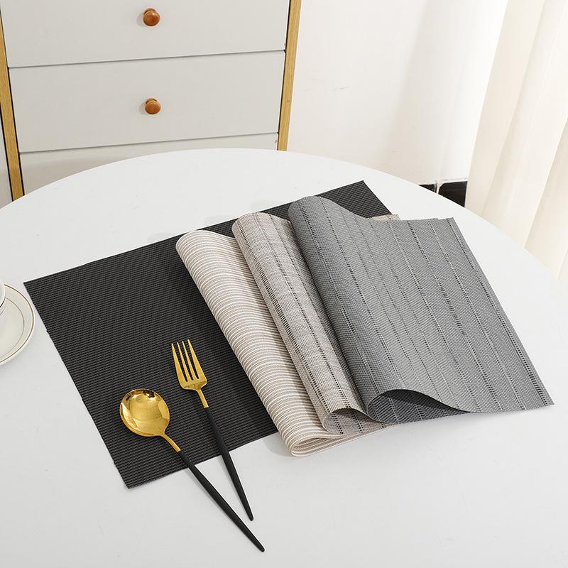 High-End Modern Minimalist Easy-Clean Oil-Proof Anti-Scald Heat Resistant PVC Insulated Placemat.