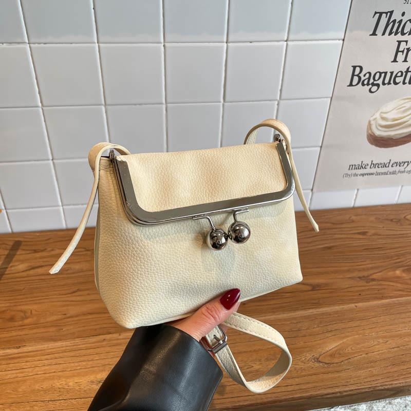 One-shoulder Crossbody Bag Vintage Niche Foldable Clip Bag Woman Fashionable Personality All-matching Splicing