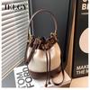 Fashionable Messenger Bag Design Feel Portable Contrast Color Bucket Bag