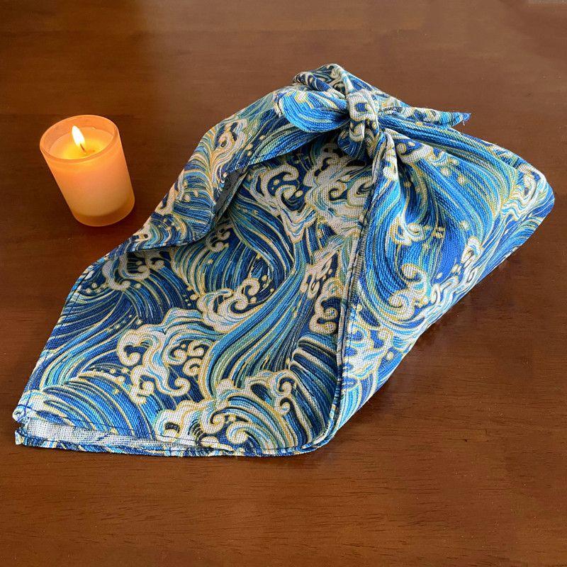 

В наличии Хлопок и Лен Японский Стиль Стиль LV Fu Несколько Размеров Обернутое Полотенце Квадратное Полотенце Обернутая Ткань Обернутая Кожа Ткань для Пикника Dark blue bronzing waves 30*30cm cotton