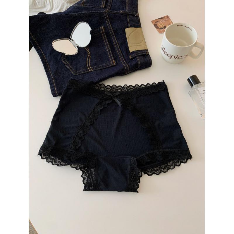 Women's Summer Thin Lace Ice Silk No Trace Not Clip Hip Anti Light Waist Flat Angle Briefs