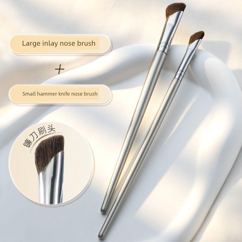 Flower Chihiro Sickle Oblique Nose Brush Small Anti-Horse Hair Shadow Repair Brush Side Shadow High Glow Oblique Makeup Brush