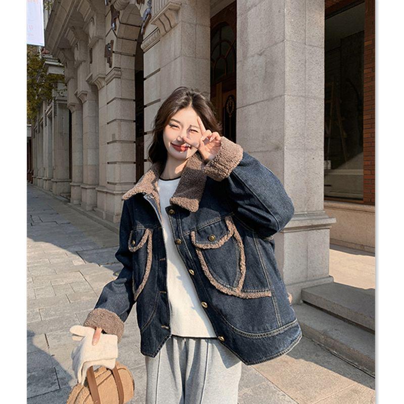 Women's Loose Fit Velvet-Lined Denim Jacket - Autumn/Winter Cotton Coat, Petite, Thickened, Versatile, Trendy.