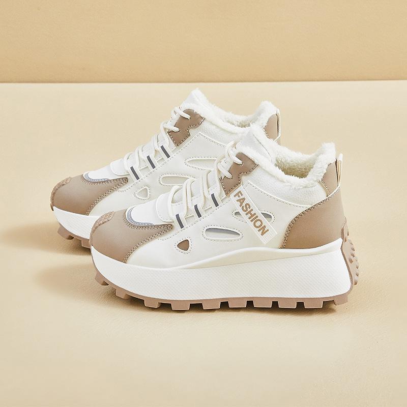 Winter Warm Snow Boots for Women Non-Slip Platform Running Sneakers With Faux Fur Lined Lace-Up Tennis Walking Shoes Women's Outdoor Short Booties