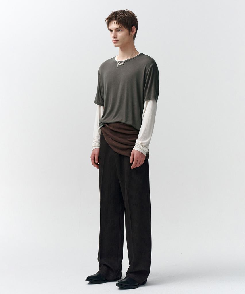 NOIRER Layered Half Long Sleeve T-Shirt (Charcoal Ivory)