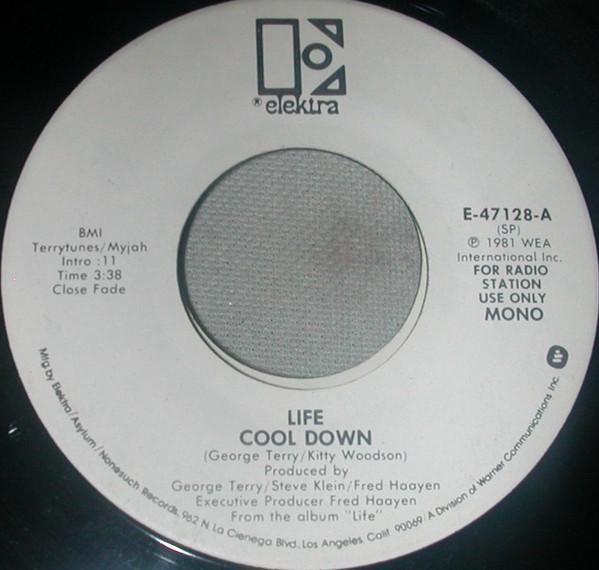 

7inch Record LIFE - Cool Down E47128PROMO Elektra 1981 US Rock Used