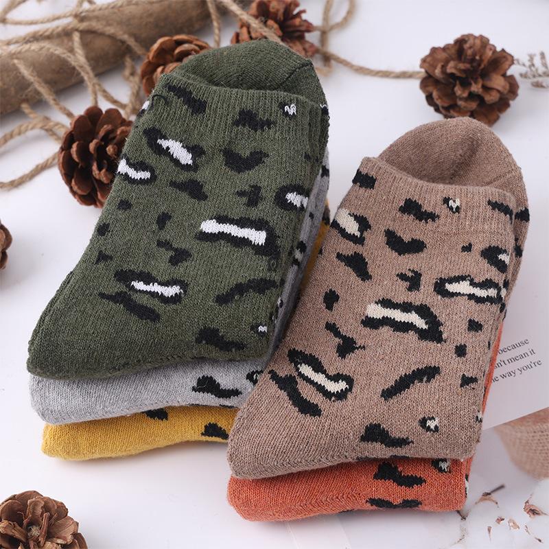 5 Pairs Autumn And Winter Thickened Diamond Curry Mid-Calf Socks Warm Women's Socks Stacked Socks Wholesale Wool Socks Diamond Retro Terry Socks