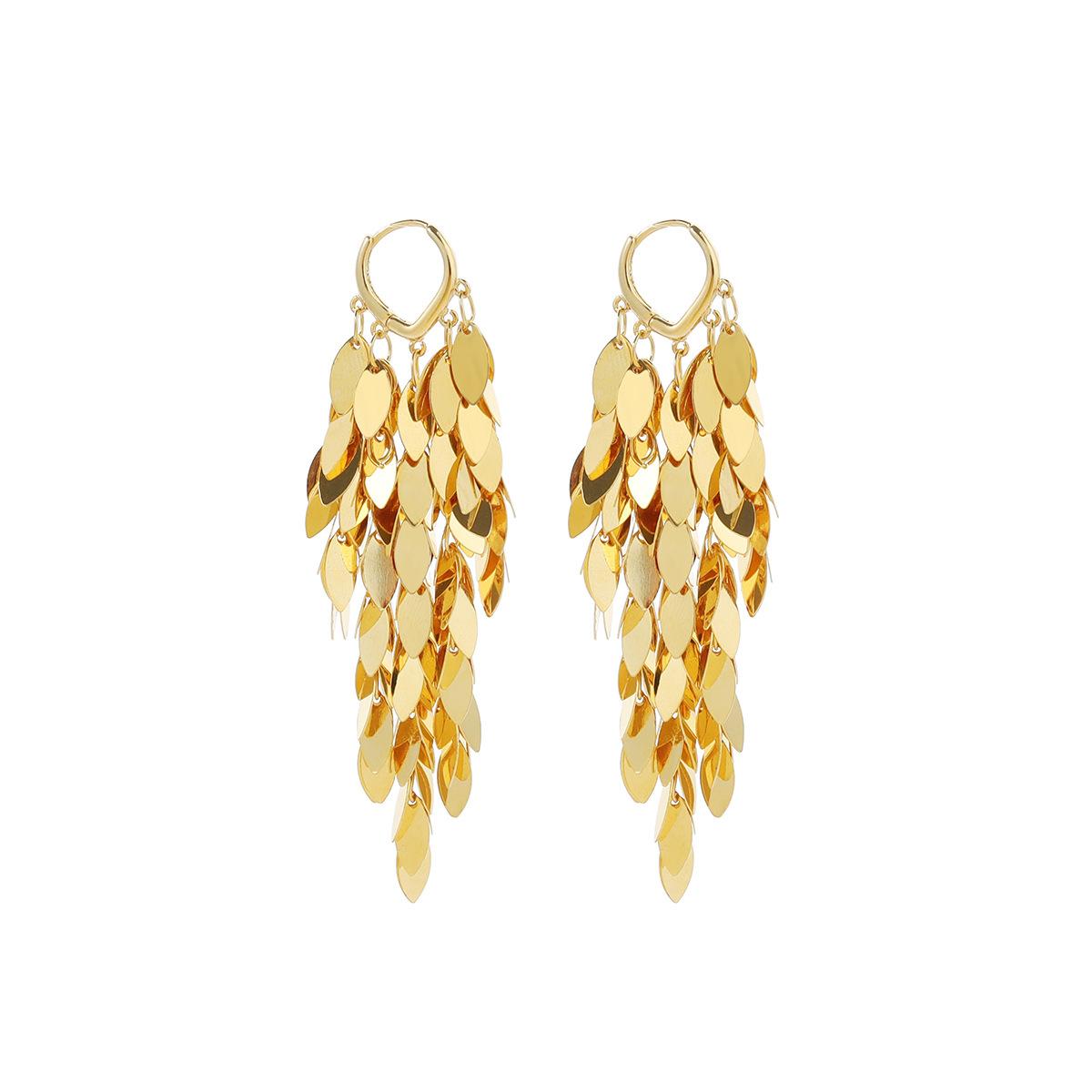 Niche leaf retro earrings, European and American fashion temperament exaggerated fringed sequined earrings