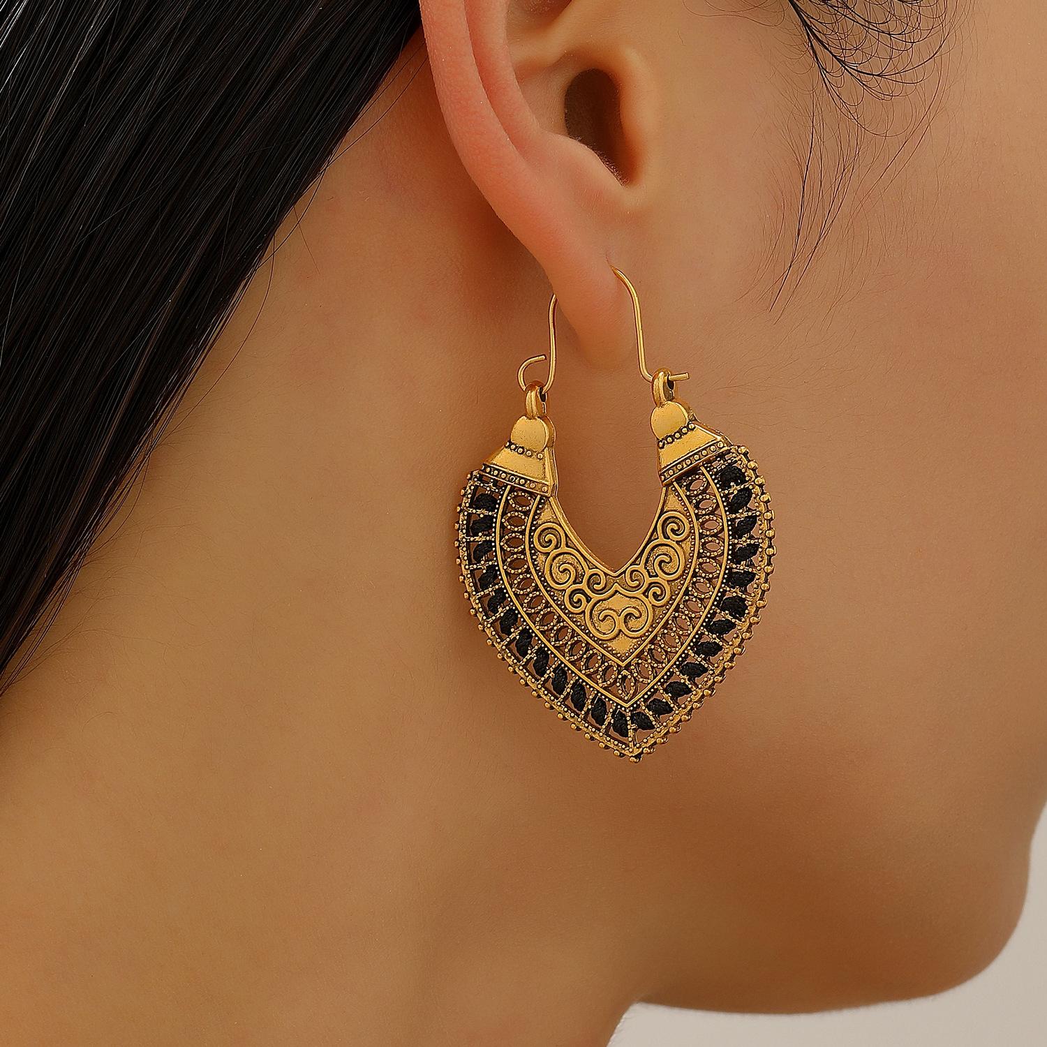 

Серьги в ретро богемном этническом стиле с полым резным дизайном для женщин 1 pair