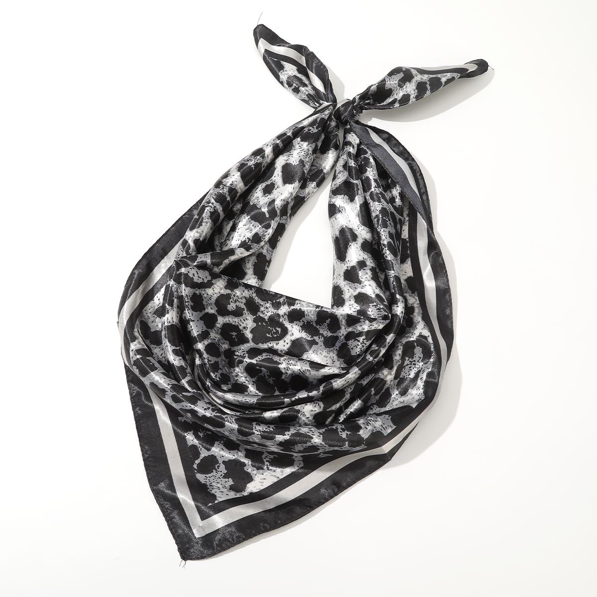 

Новый розовый клубничный милый вязаный платок на голову для девочки, треугольный шарф, повязки для волос, ободок для волос, модные аксессуары для волос