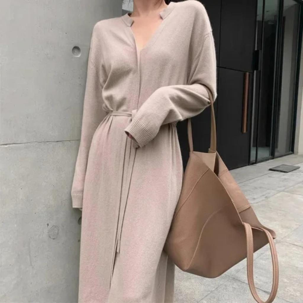 Slimming V-Neck Sweater Women's Style New Fashion Dress