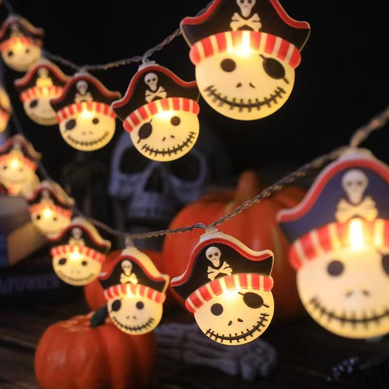 2025 Waterproof Outdoor LED Halloween String Lights for Courtyard Decoration and Atmosphere.