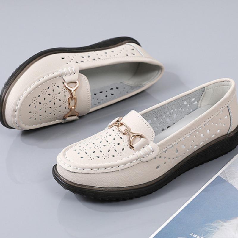 Women's Hollow Round Head Light Mouth British Style Loafers