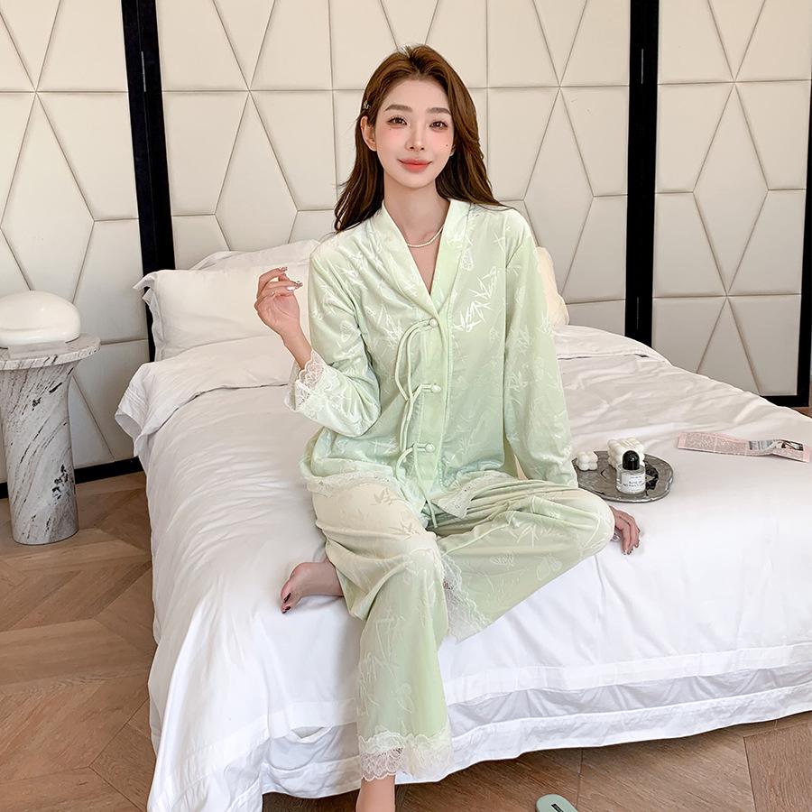 

Женский пижамный комплект из розового велюра с китайским узором, милым принтом и кружевной отделкой - Двухпредметная домашняя одежда Extra Large